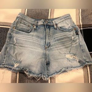Silver Jeans Highly Desirable Shorts